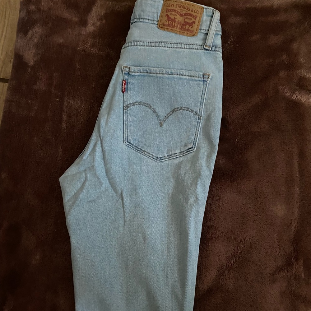 Levi’s High Rise